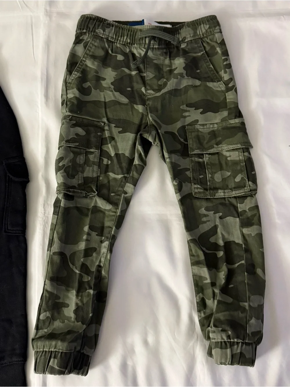 Old Navy Kids 2p Jogger Bundle - Black & Camo